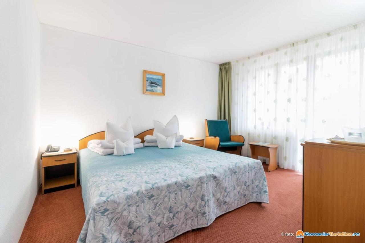 Hotel Bradul Durau Extérieur photo